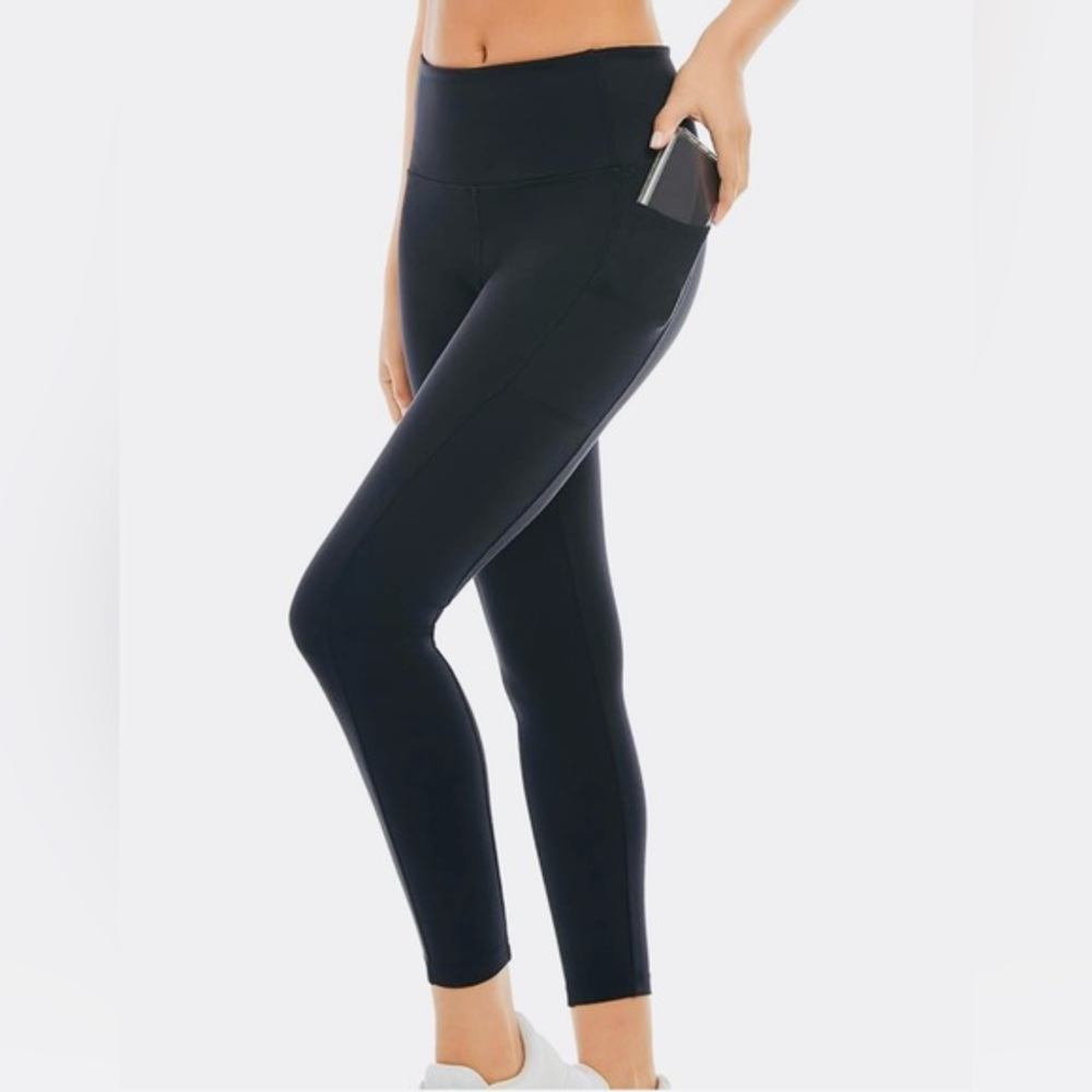 Danskin Women's Double Brushed Black Yoga Leggings NWT